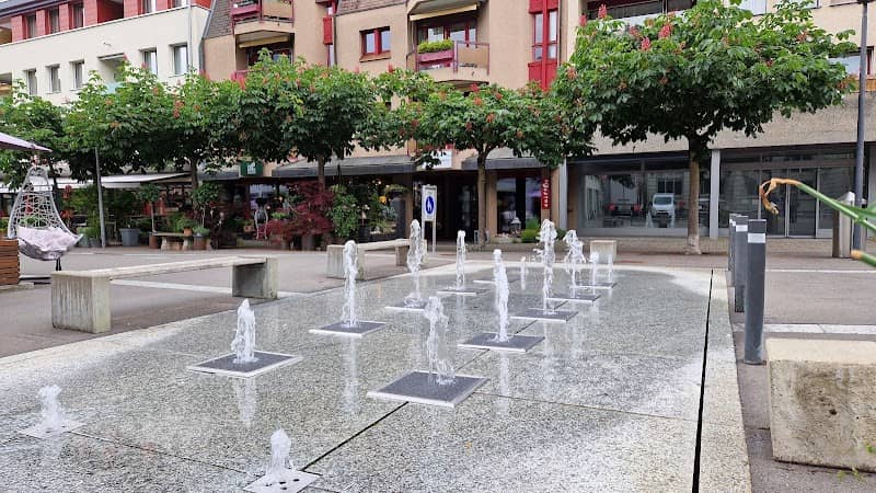 Fontänenfeld-Brunnen, Interlaken - Image 1