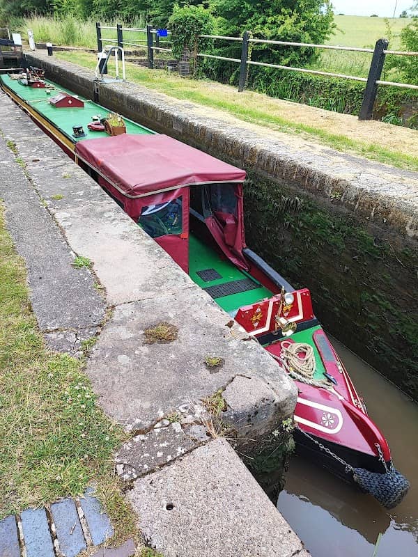 Atherstone Bottom Lock, Coventry Canal - Image 1
