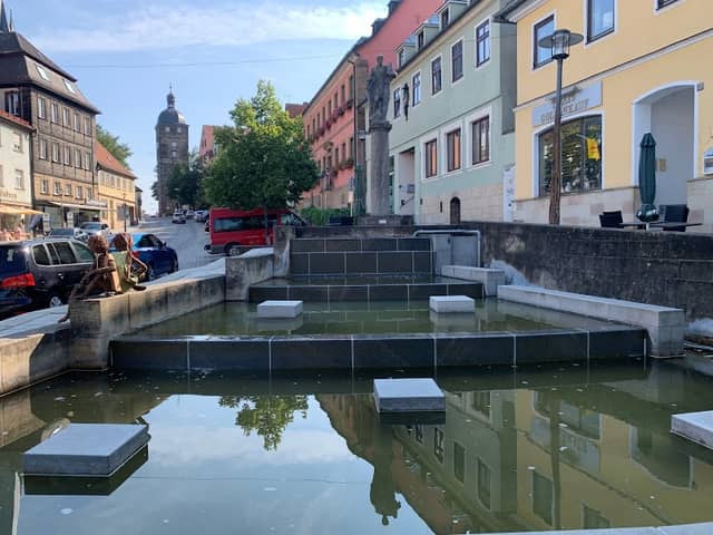 Brunnen auf dem Marktplatz - Image 1