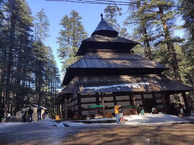 Old Manali snow point - Image 2