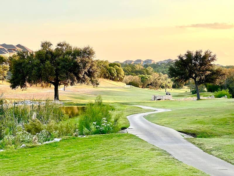 Crystal Falls Golf Club - Image 1