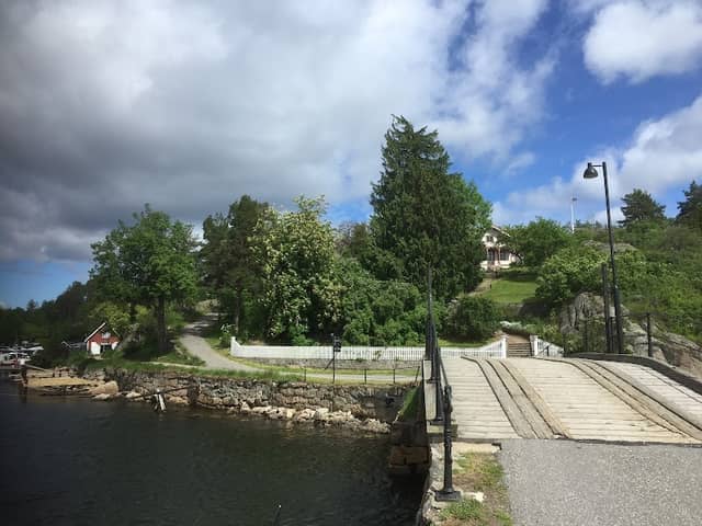 Promenade - Image 1