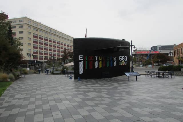 Sail of the USS Parche - Image 3