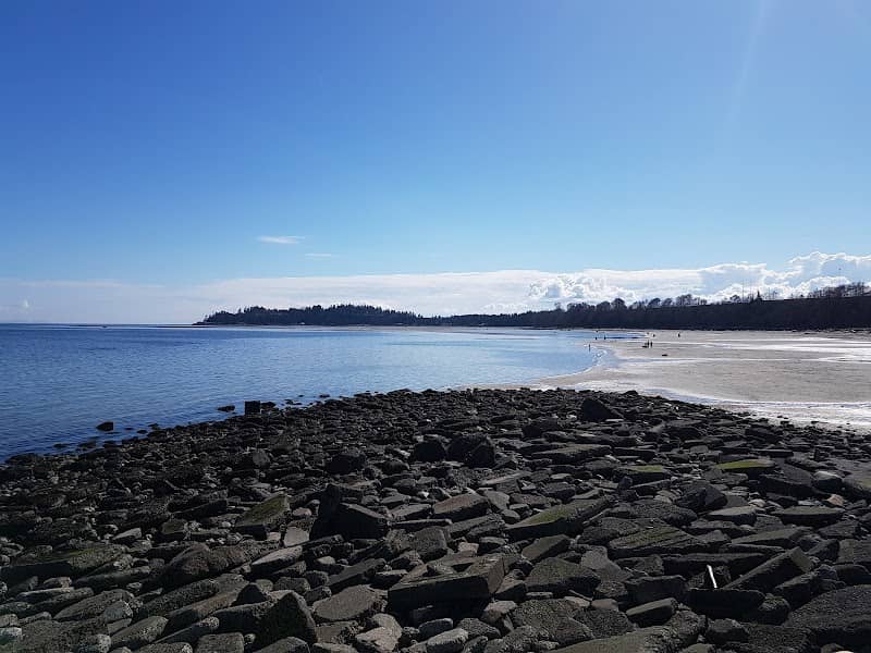 Air Force Beach, Comox - Image 3