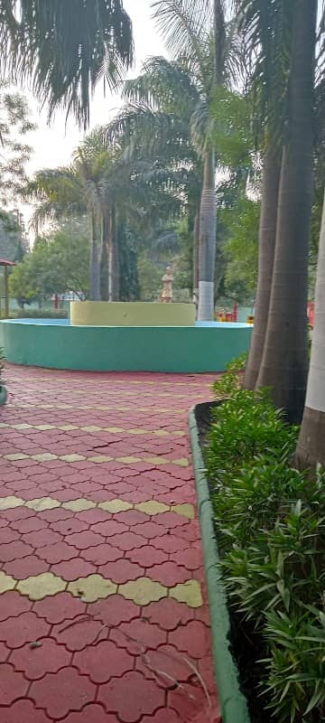 Swami Vivekanand Children Park - Image 1