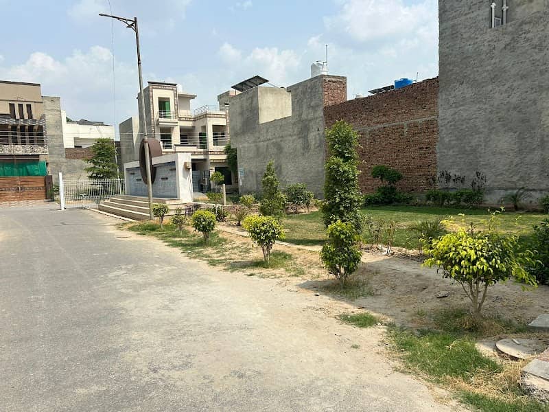 Hussain Park - Image 1