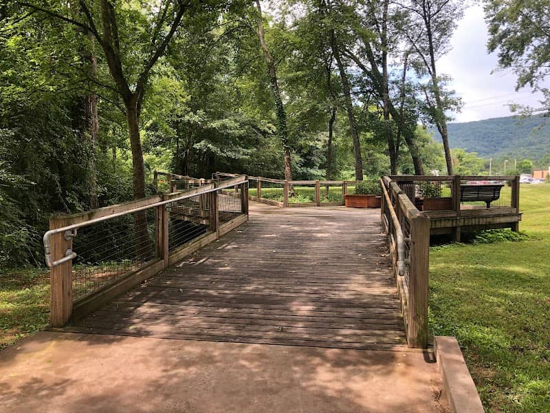 Coops Creek Greenway - Trailhead - Image 2