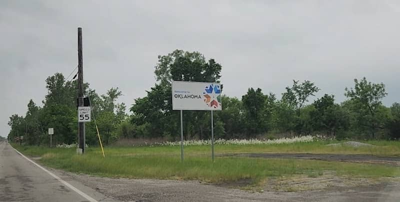 Welcome to Oklahoma sign - Image 2