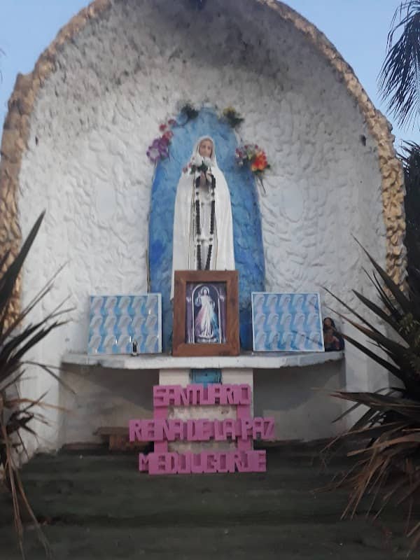 Plaza Santa Ana - Image 1