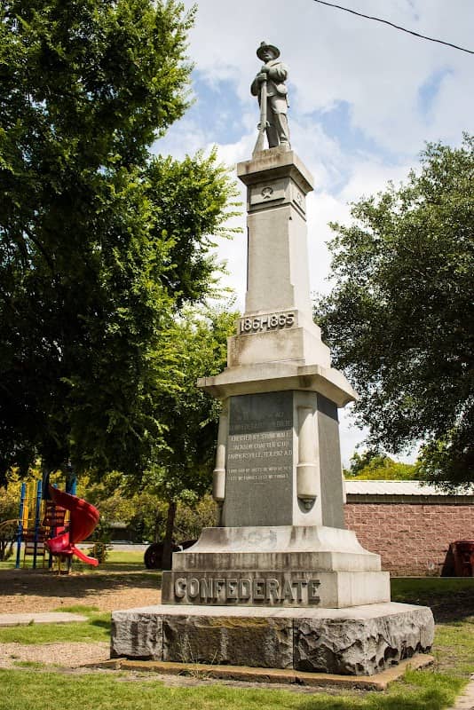 Farmersville City Park - Image 2