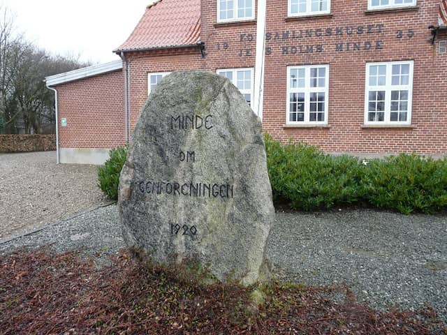 Genforeningssten i Kastrup - Image 1