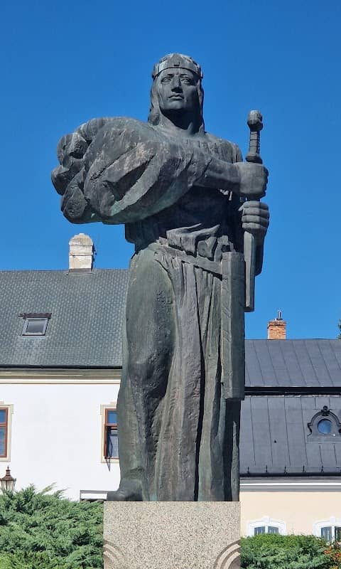 Pribinovo námiestie - Image 2
