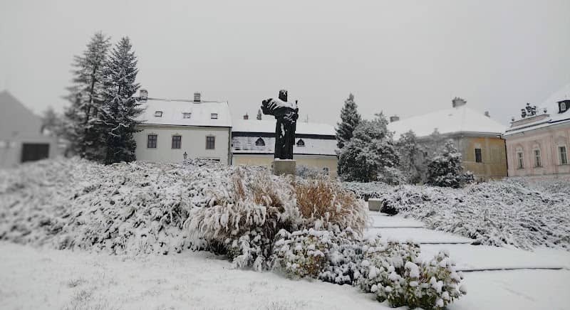 Pribinovo námiestie - Image 3