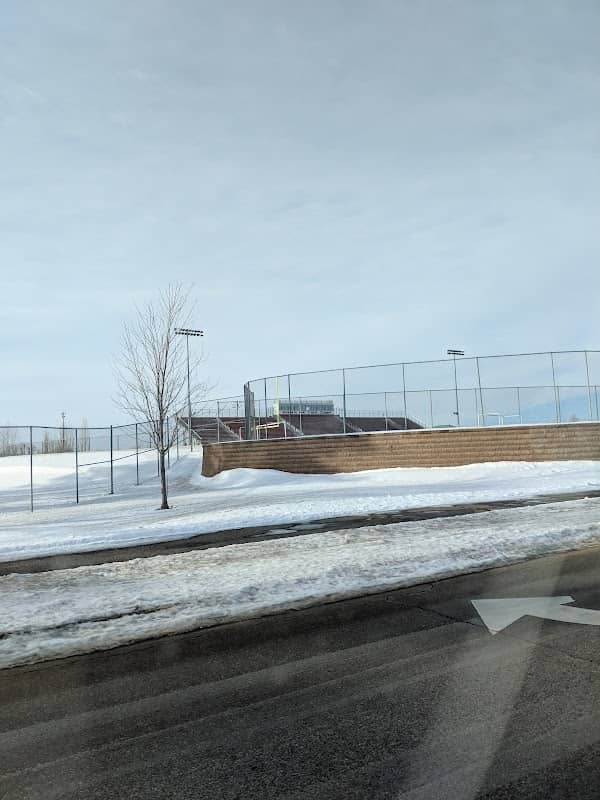 Lakeview Knolls Park - Image 3