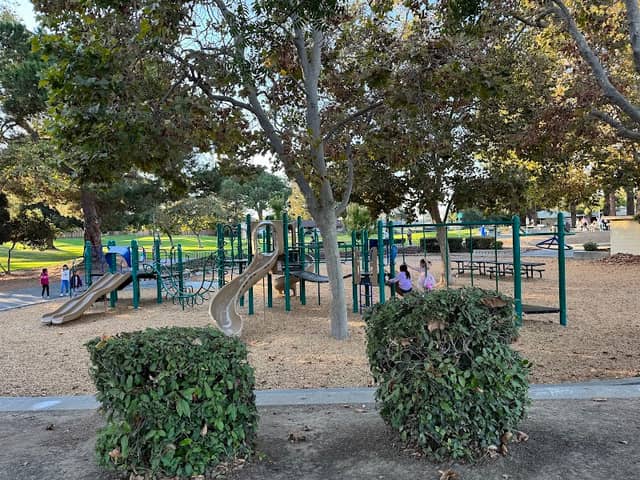Portal Park - Image 3
