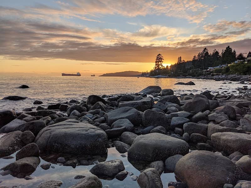 Altamont Beach Park - Image 2