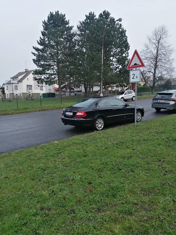 Dětské hřiště Hraniční - Image 1