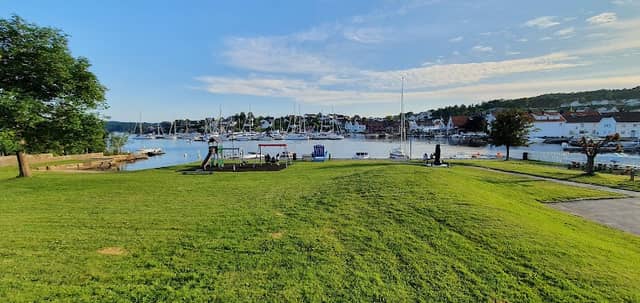 S.N Hansen's park - Image 2