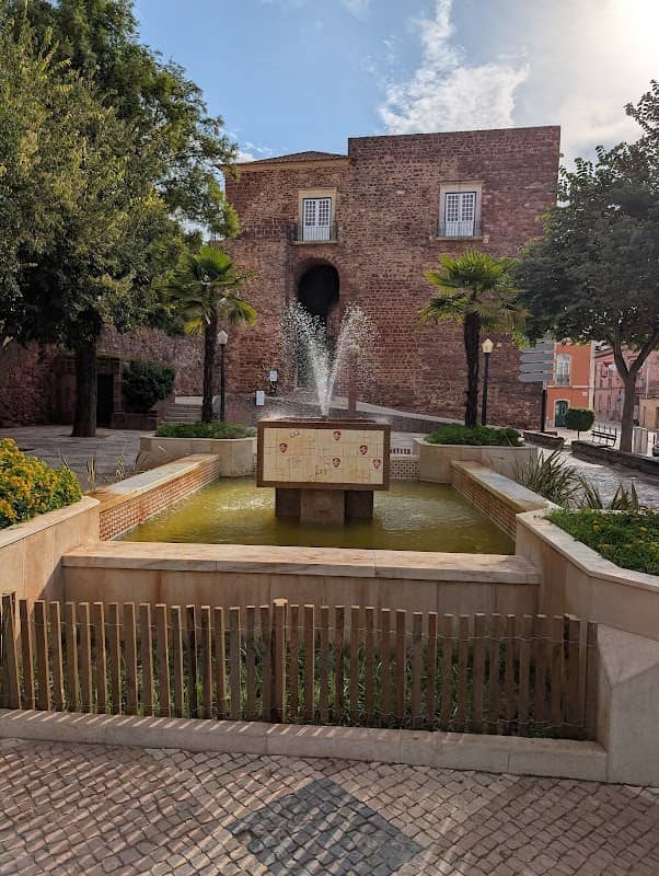 Fonte do Largo do Municipio - Image 1
