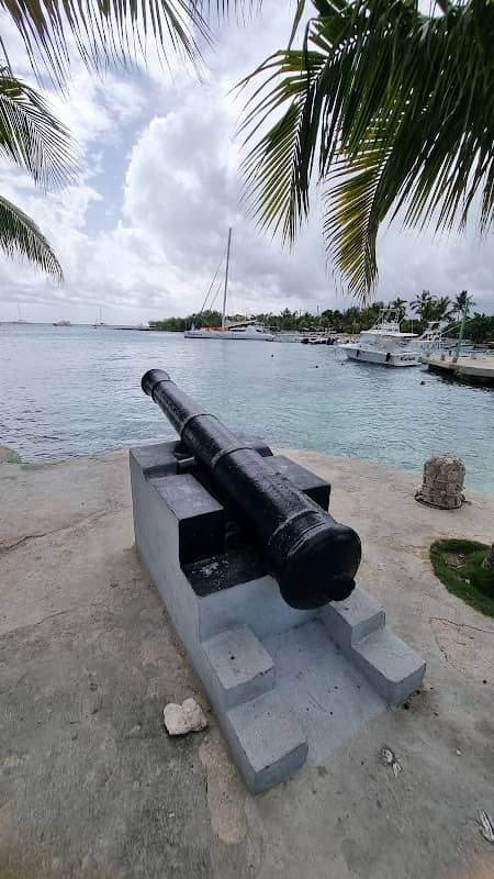 Monument - Image 1