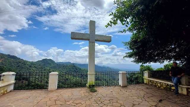 Mirador Padre Pío - Image 1