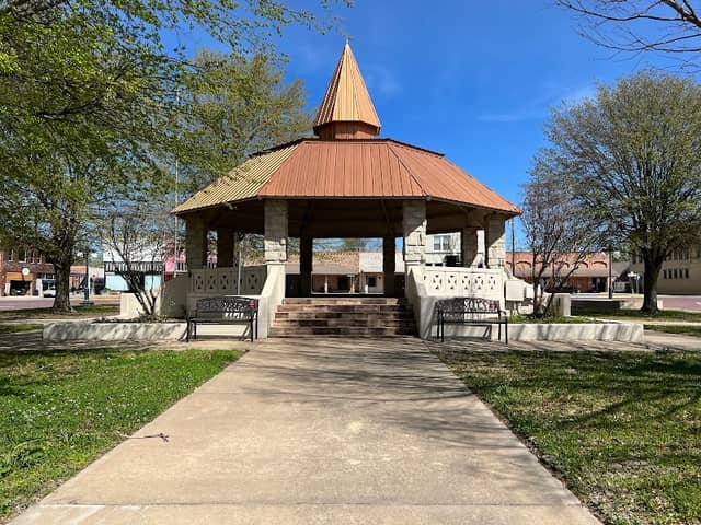 Cooper Town Square - Image 1