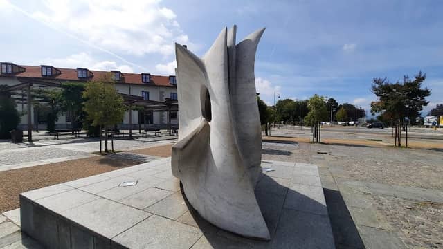 Monumento Madre Terra - Image 2