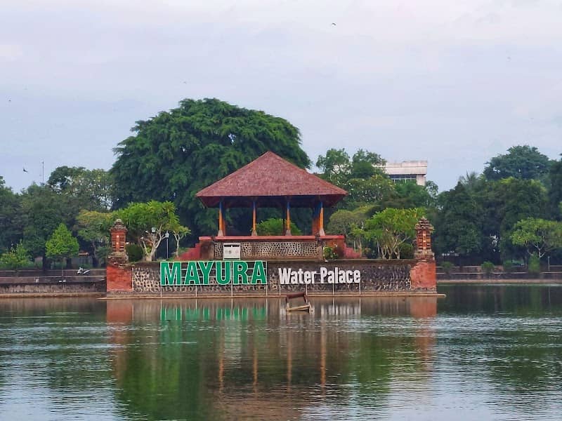 Mayura Park - Image 1