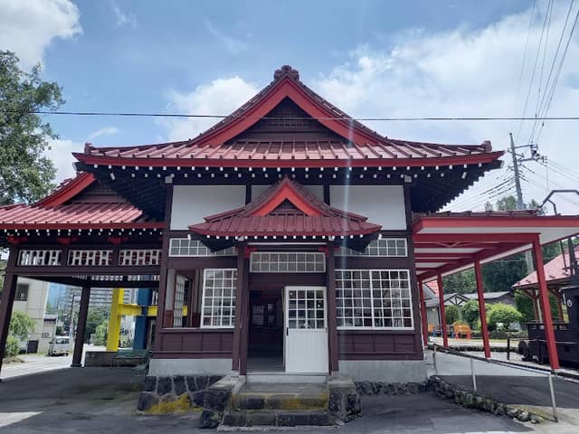 Former Kita-Karuizawa Station Building, Kusakaru Electric Railway - Image 1