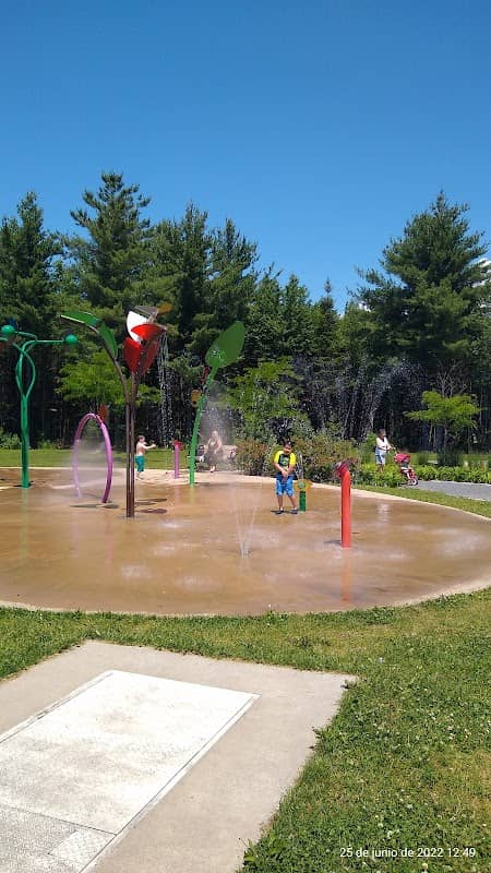 Parc Colonial - Image 1