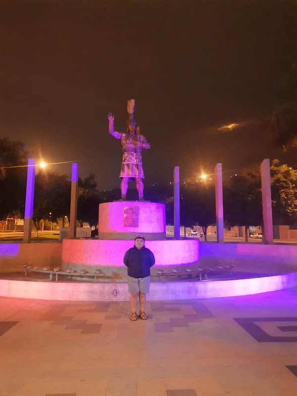 Monument to the Curaca of Puruchuco - Image 1