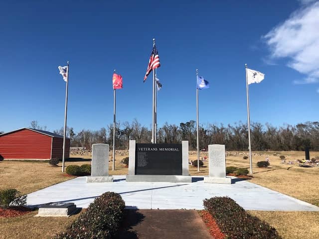 Combre Memorial Park - Image 1