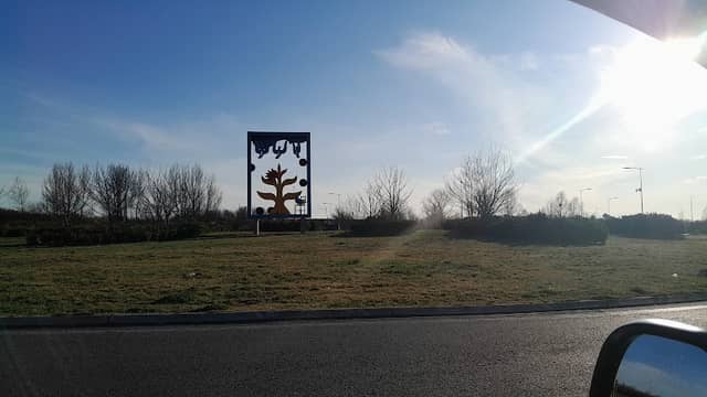 Monument Fleurs - Image 1