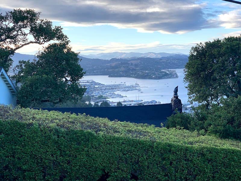 Cloudview Park - Image 2