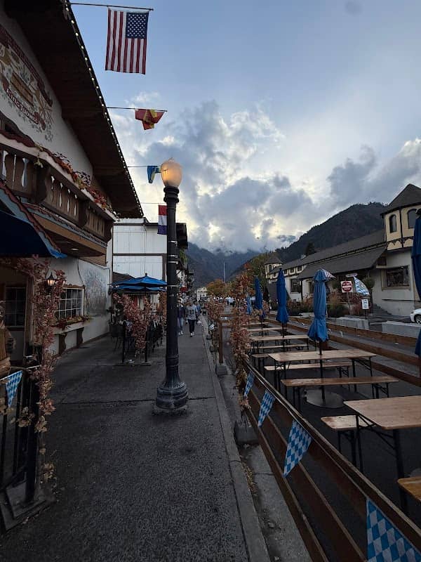 Bavarian Walking Tours - Image 3