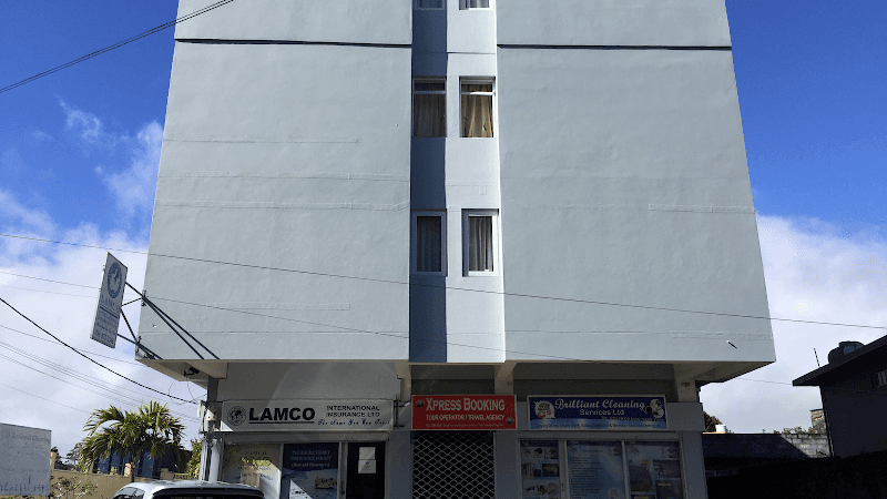 La Péninsule Town Apartment - Image 1