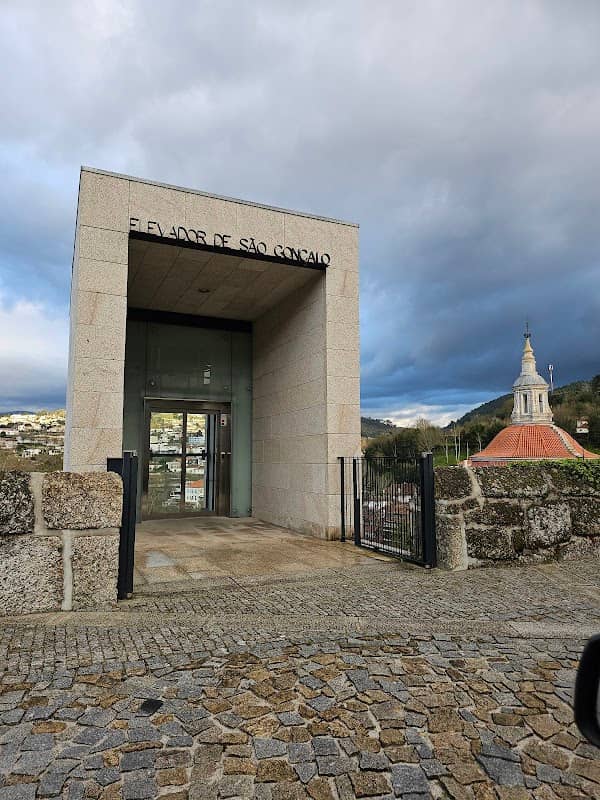 Elevador de São Gonçalo - Image 1