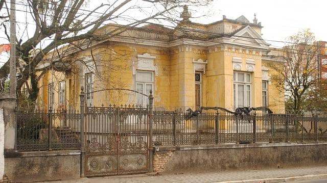 Casa de Cultura Villa Santo Aleixo - Image 1