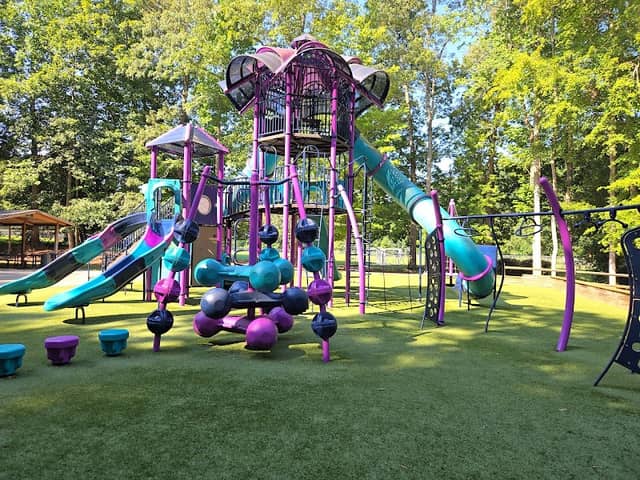 Finch Park - Image 2