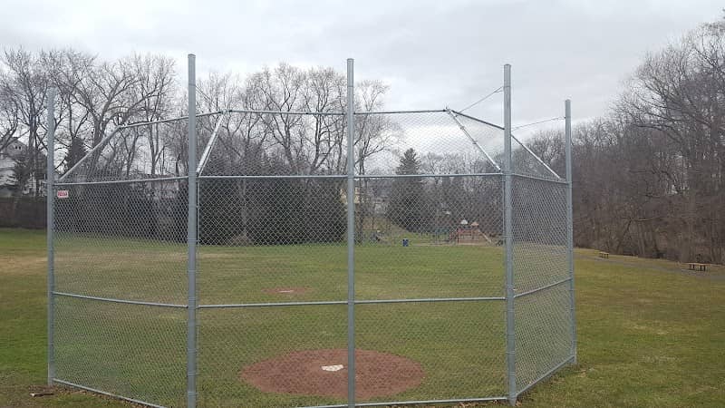 Brook Street Park - Image 2