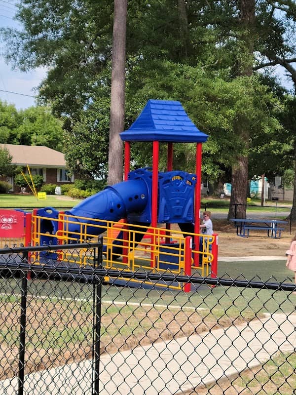 Foster Park - Image 2