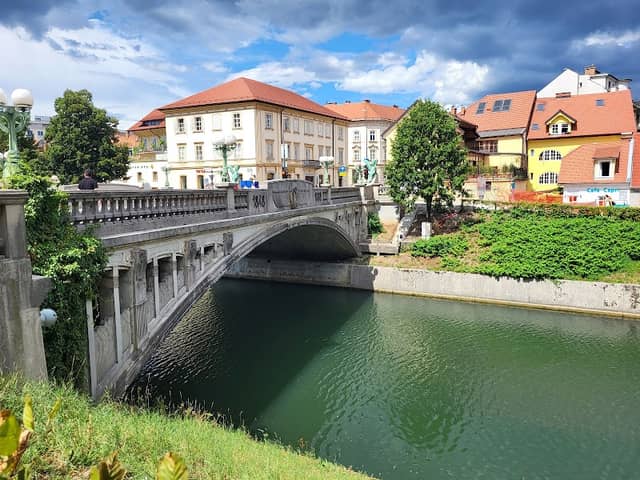 Dragon Bridge - Image 3