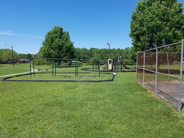Edwards Park - Image 2
