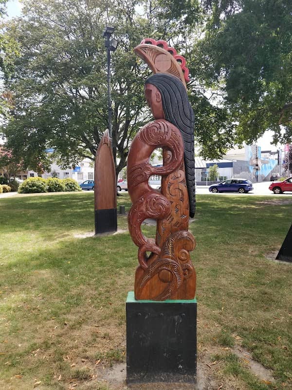 Nga Pou O Heretaunga - Image 2