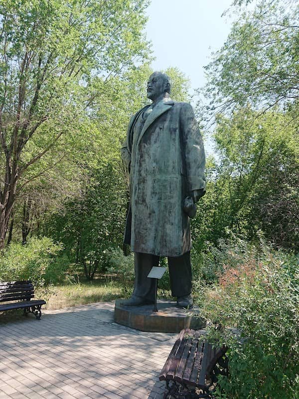 Sculpture Alley - Image 1