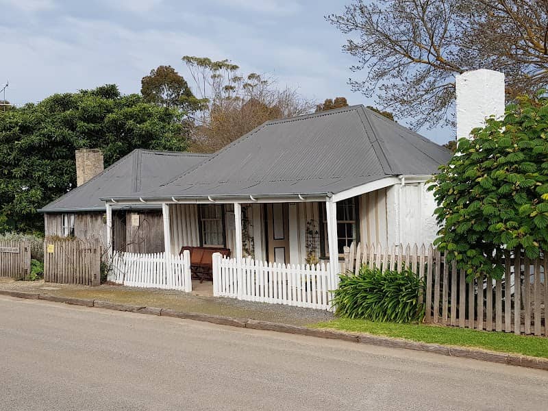 SHARAM COTTAGES - Image 1