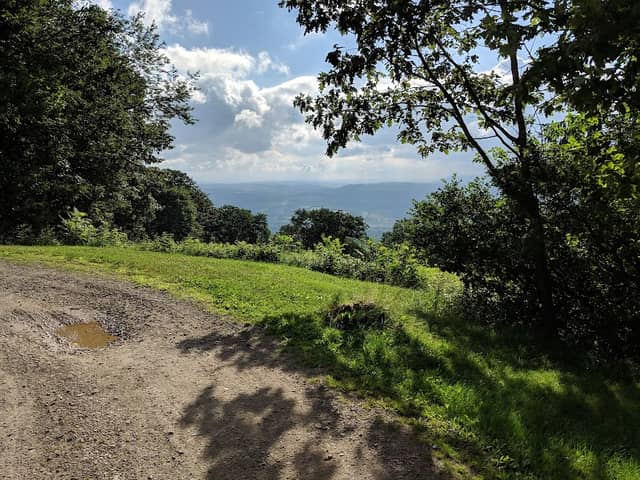 Lamb's Vista - Image 2