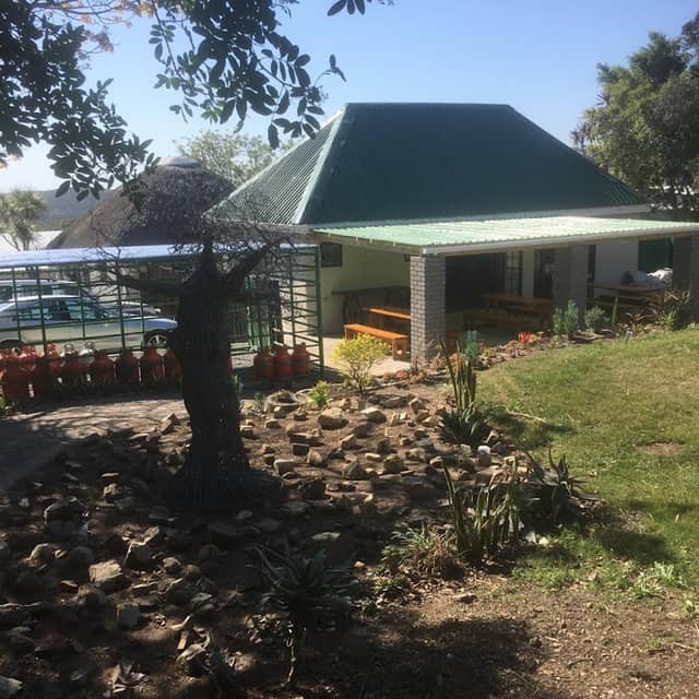Python Park Farm Stall - Image 1