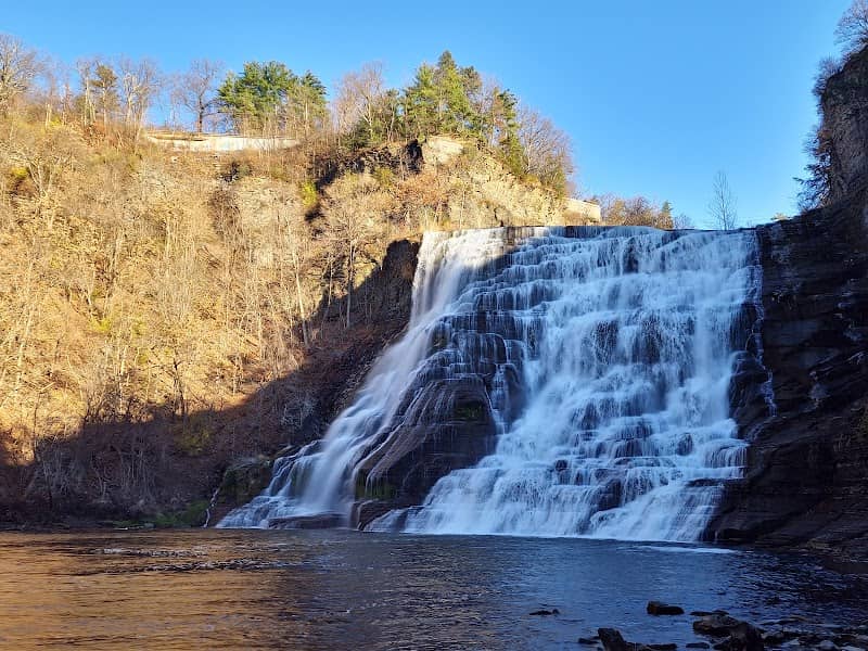 Horseshoe Falls - Image 2
