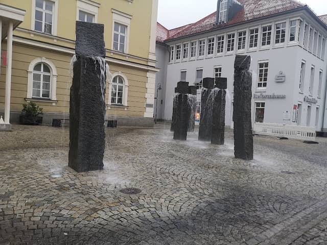 Sieben Steine Brunnen - Image 2